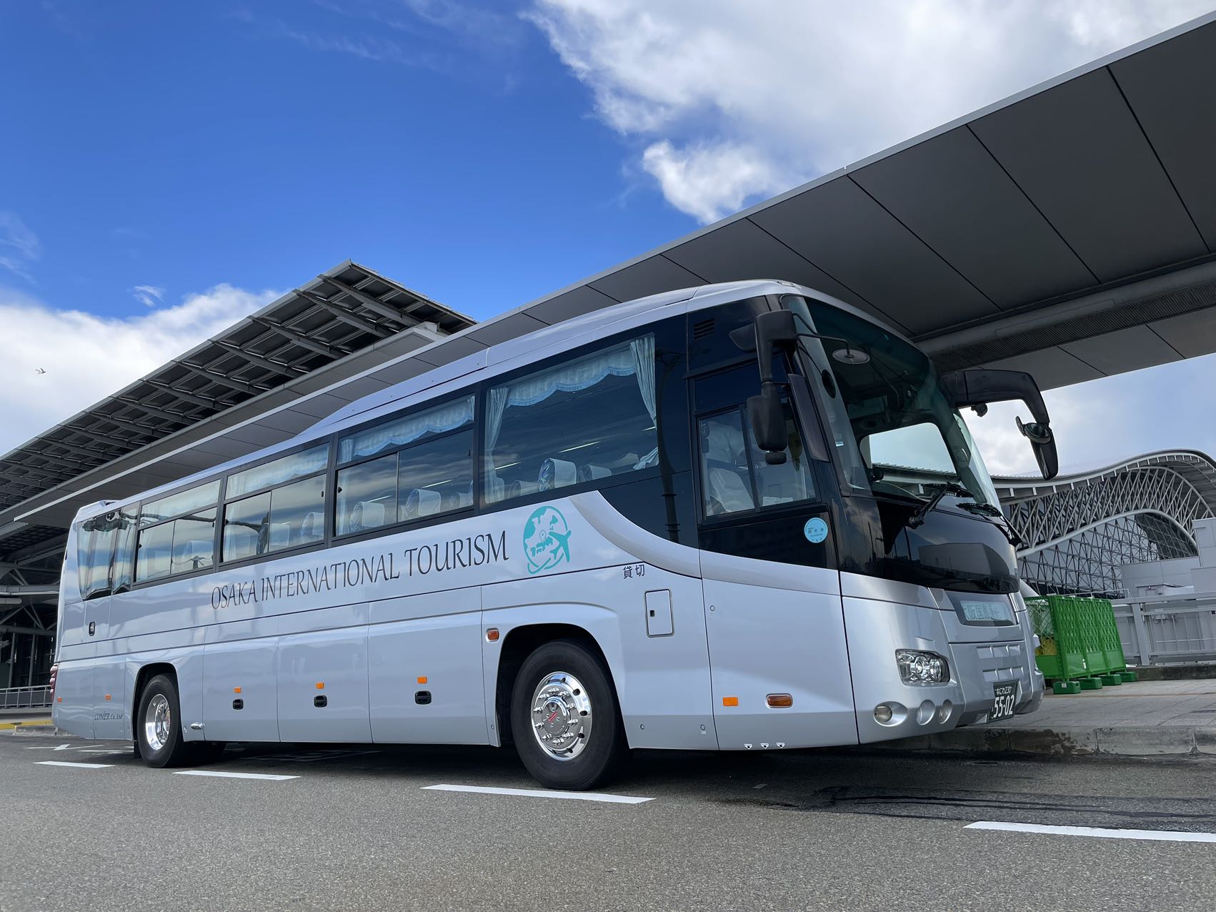 貸切バス・ハイヤー　車両紹介