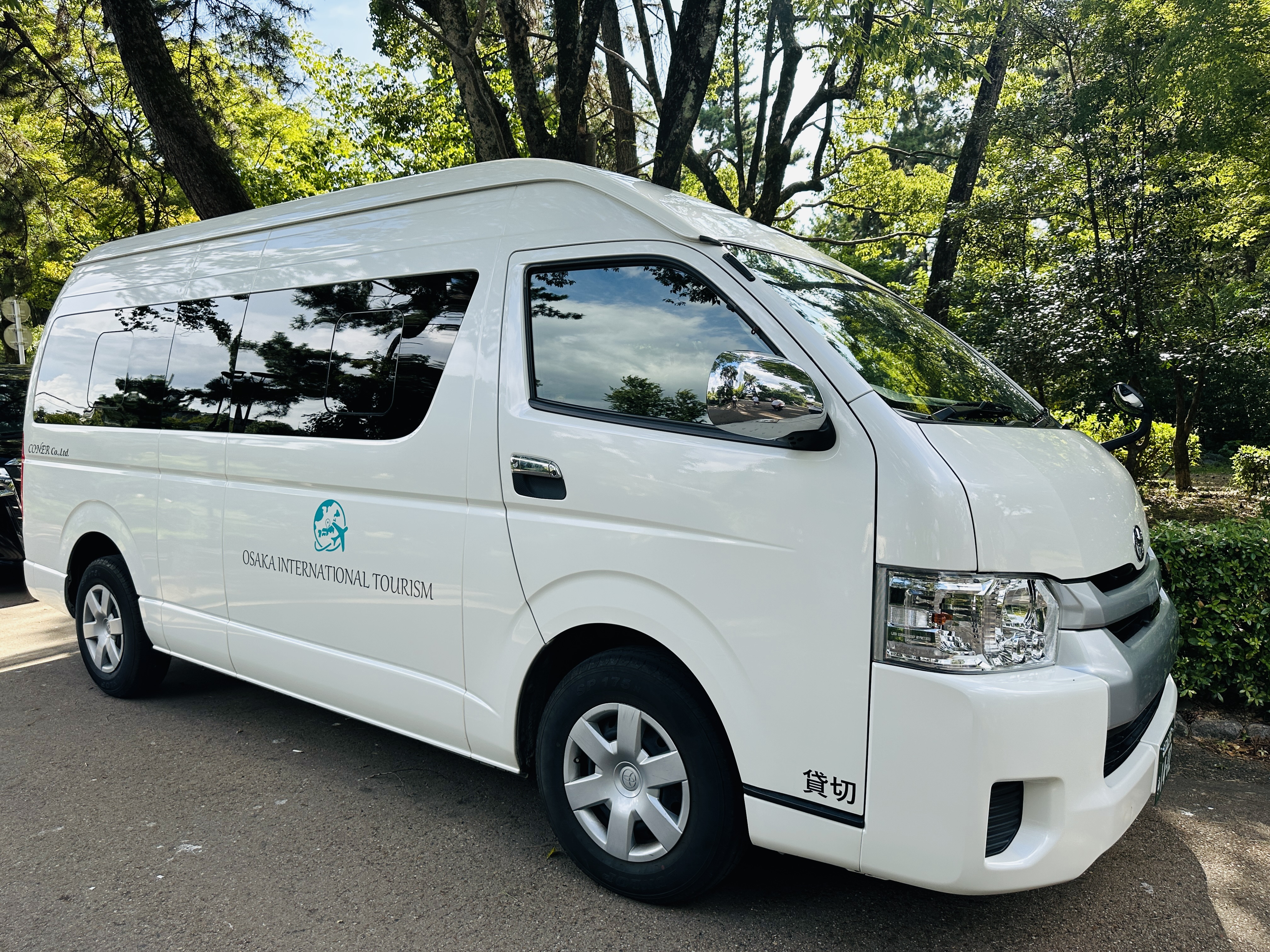 貸切バス・ハイヤー　車両紹介